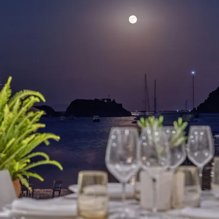 Patmos Aktis, A Luxury Collection & Spa, Greece ホテル 5*
