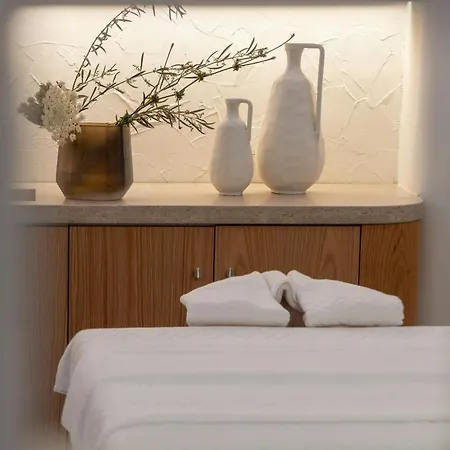 Patmos Aktis, A Luxury Collection & Spa, Greece מלון 5*